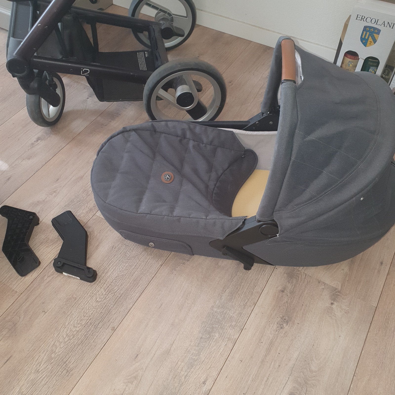 Mutsy I2 Combiwagen met Reiswieg en Maxi-Cosi, Kinderen en Baby's, Ophalen, Gebruikt, Combiwagen, Mutsy