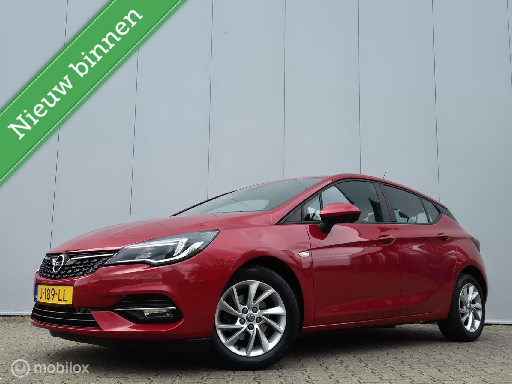 OPEL ASTRA 1.2 BUSINESS EDITION/CAMERA/LED/CARPLAY/BLUETOOTH, Voorwielaandrijving, Gebruikt, Euro 6, 1199 cc