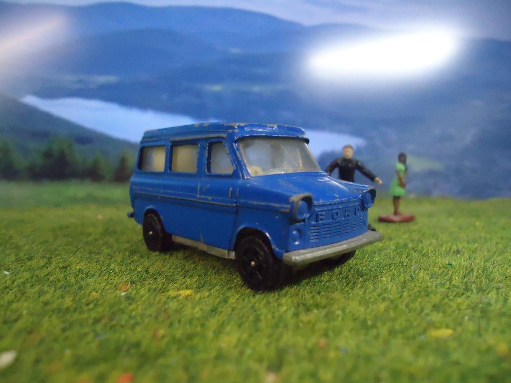1:64 Ford Transit Mk.1 Martin Walter Camper - Corgi Juniors, Ophalen of Verzenden, Gebruikt, Auto