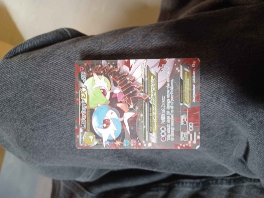 M Gardevoir EX #RC31 Pokemon Generations, Hobby en Vrije tijd, Ophalen of Verzenden, Zo goed als nieuw