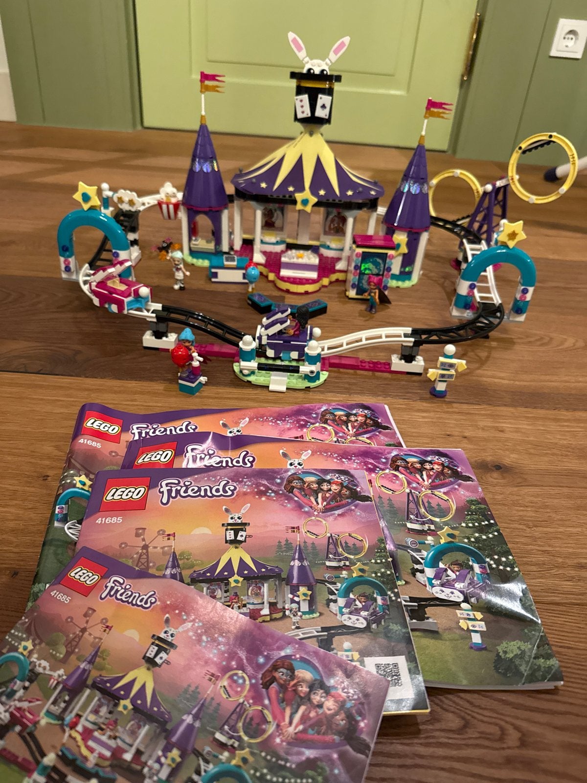 LEGO Friends Magische Kermisachtbaan 41685 met handleidingen, Ophalen of Verzenden, Zo goed als nieuw, Overige merken