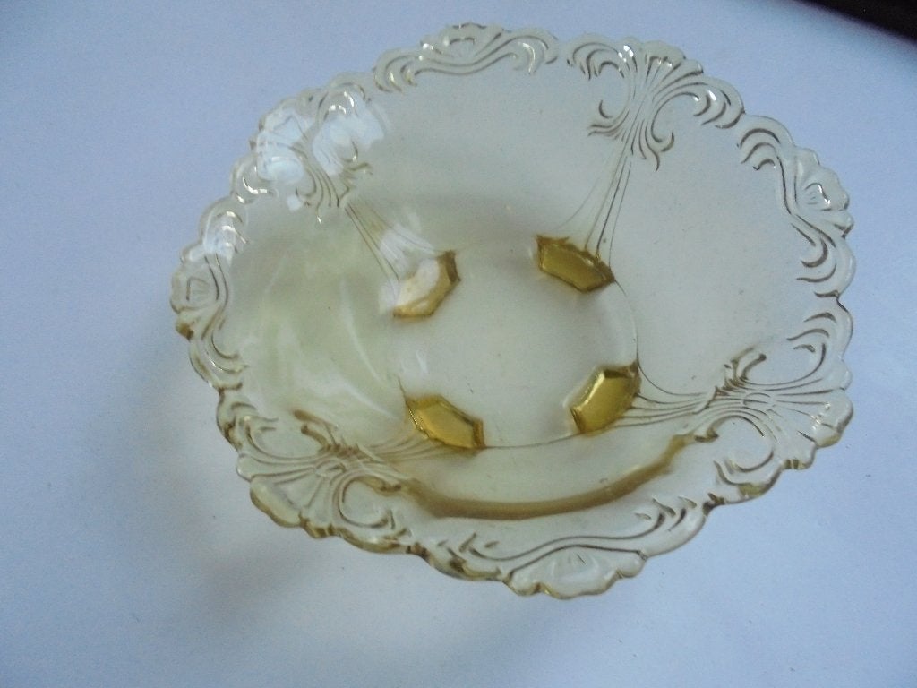 Glazen fruitschaaltje (K-BKO-39), Huis en Inrichting, Ophalen, Glas, Overige stijlen, Glas of Glazen