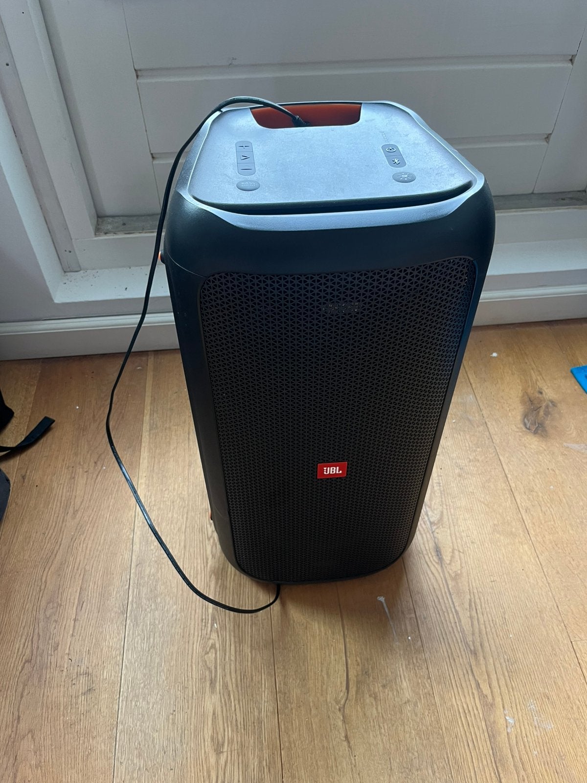 Partybox 100 JBL