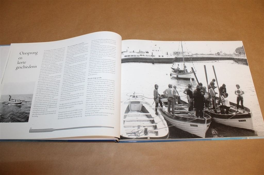 Haal op Gelijk! — 25 Jaar HT Sloeprace, Ophalen of Verzenden, Zo goed als nieuw, Watersport en Hengelsport