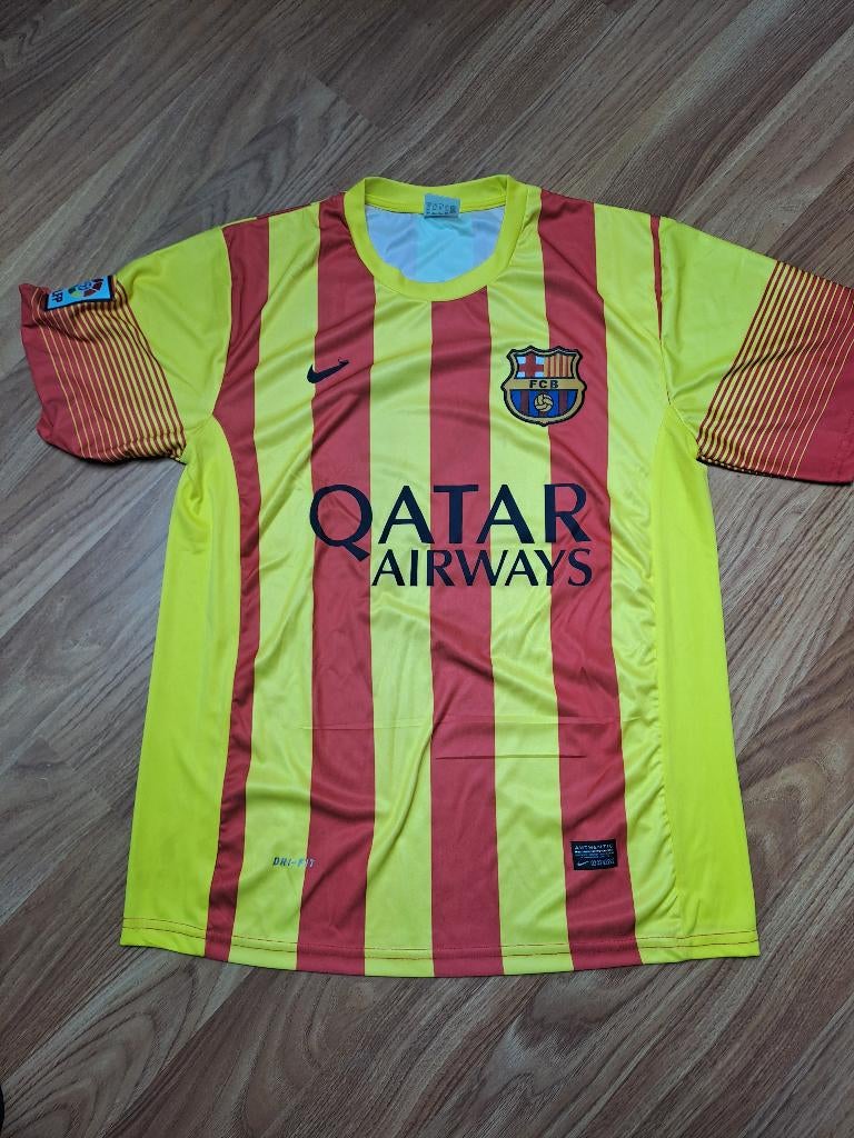 Voetbalshirts Nike /Puma Maat M/L, Maat 48/50 (M), Geel, Nike, Ophalen of Verzenden