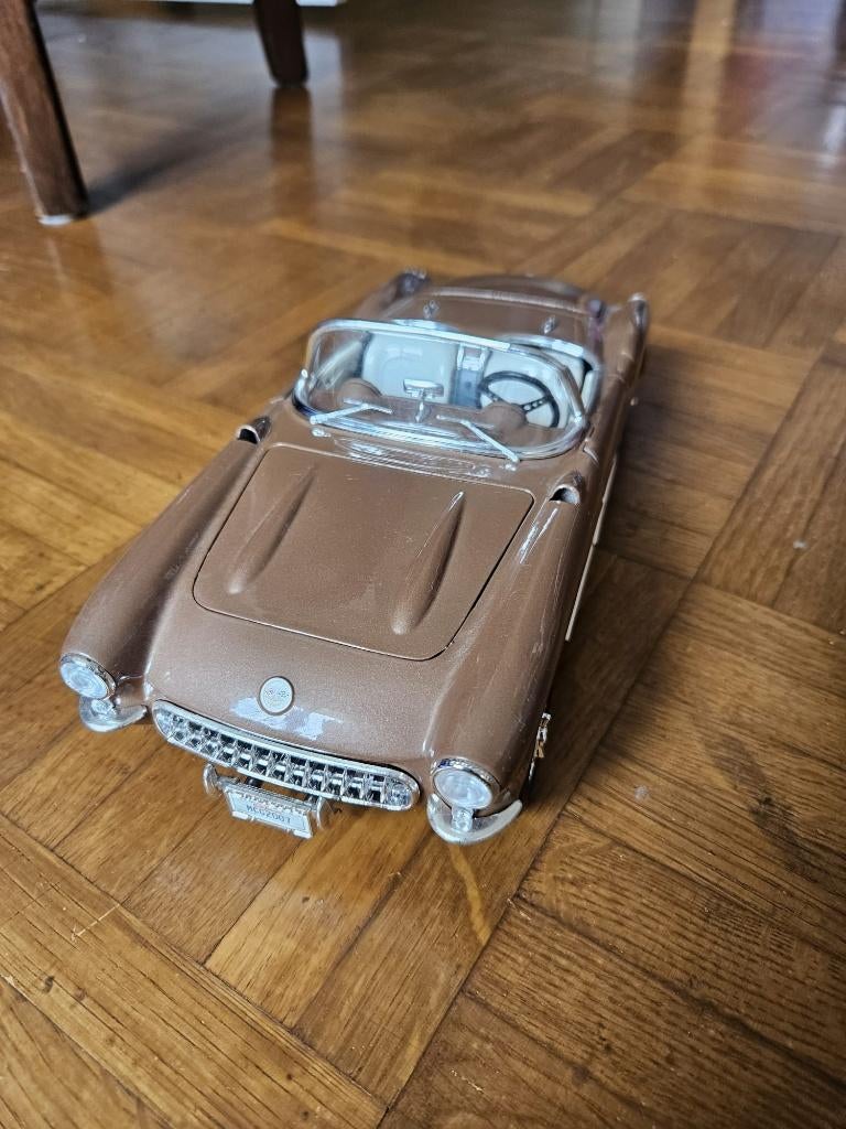 Chevrolet Corvette (1957), Ophalen of Verzenden, Zo goed als nieuw, Auto, Maisto