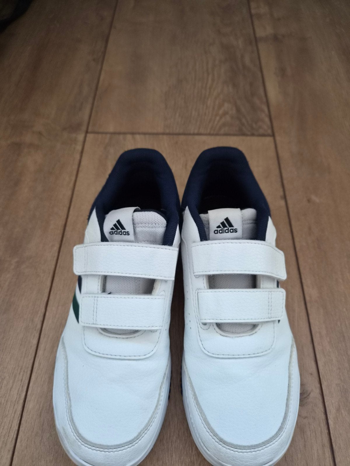 Adidas jongens sneakers mt.36, Adidas, Sportschoenen, Ophalen of Verzenden, Zo goed als nieuw