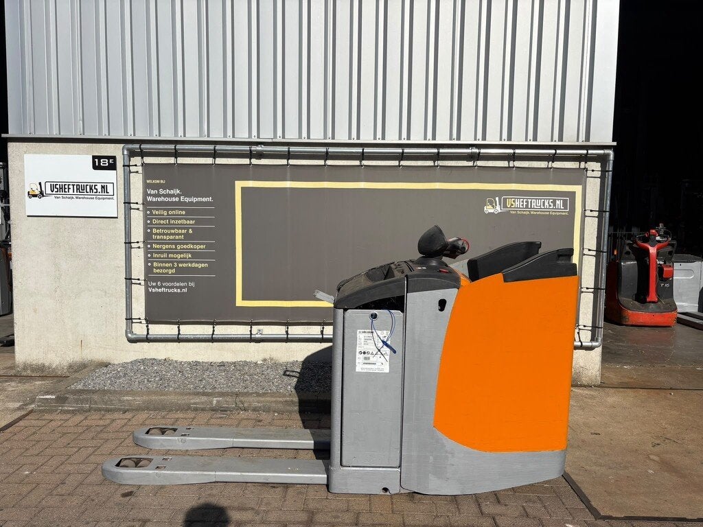VS-22964 Elektrische meerijdpalletwagen Still EXU-S22, Still, Berzeliusstraße 10
D‑22113  Hamburg, DE, Info@still.de, Palletwagen