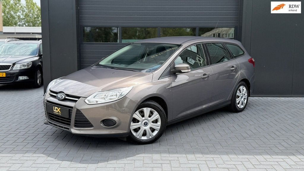 Ford Focus Wagon 1.6 TI-VCT Titanium Airco|PDC Achter|Automa, Auto's, Ford, 125 pk, Gebruikt, 4 cilinders, Bruin