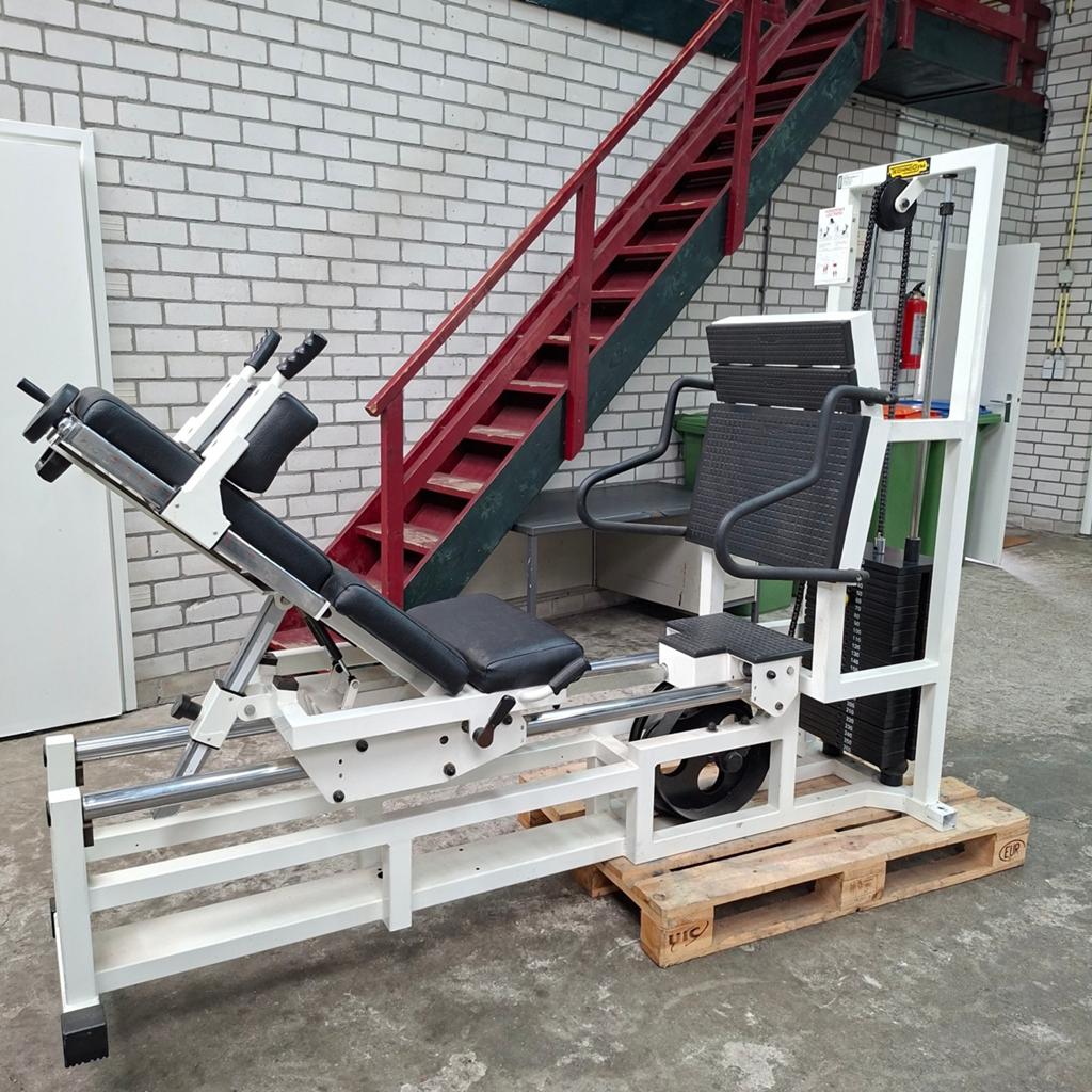 Technogym Leg Press   260 kilo Stack, Sport en Fitness, Fitnessmaterialen, Ophalen, Gebruikt, Overige typen