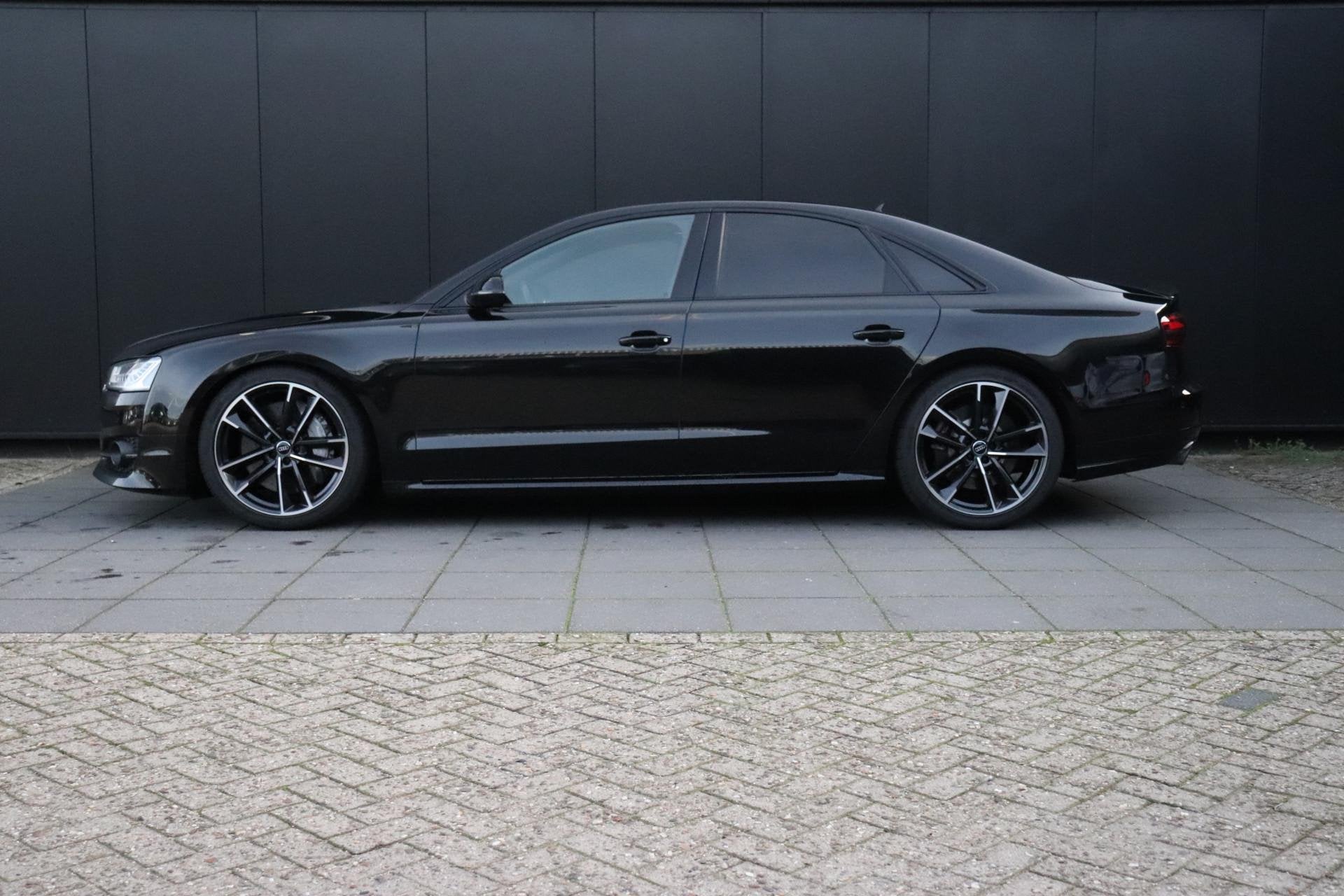Audi A8 4.0 TFSI S8 plus quattro Pro Line+ | KERAMISCH | MEM, Auto's, Audi, Dealer onderhouden, Gebruikt, Zwart, Bedrijf