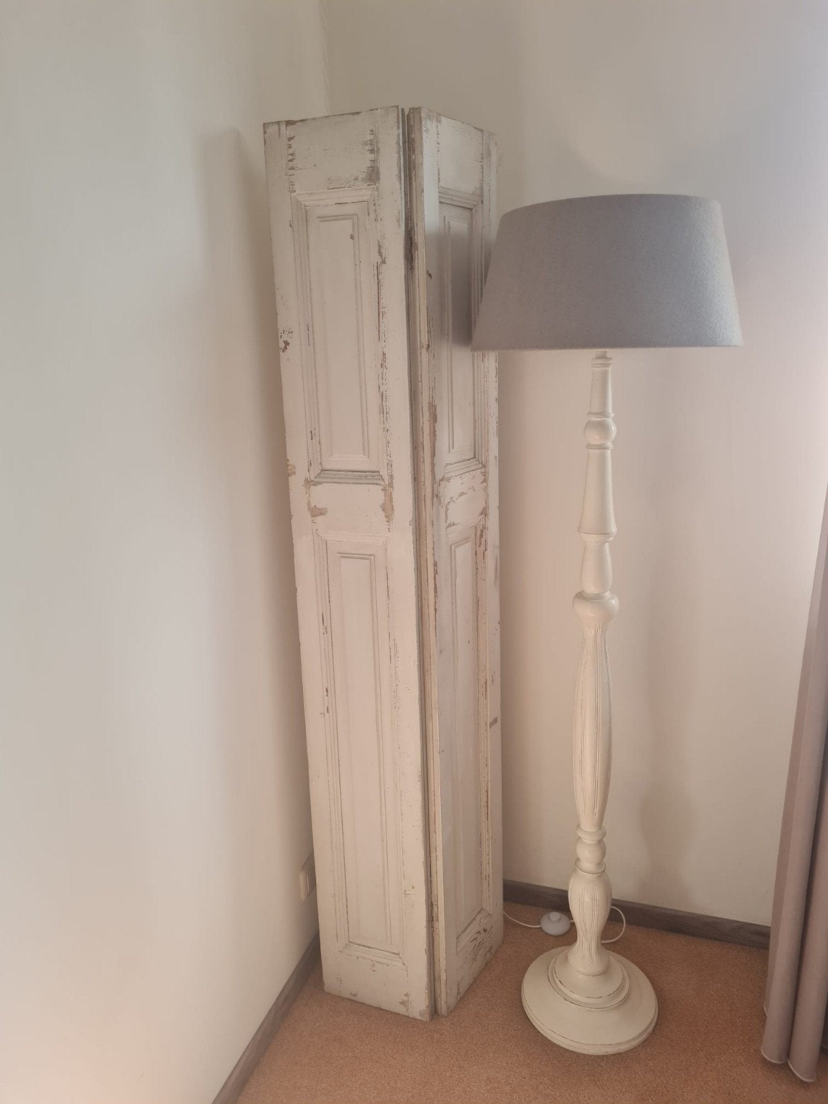 2 Oude Witte Luiken - 1.70m Hoog, 52cm Breed, Ophalen of Verzenden, Gebruikt