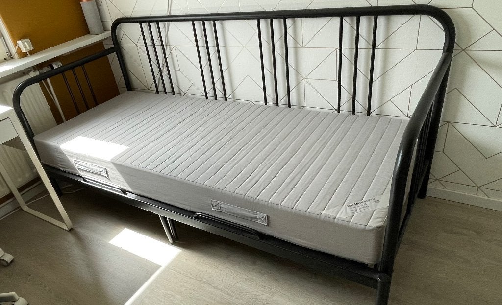 Ikea Fyresdal (logeer)bedframe, zwart, Ophalen, Verstelbaar, Eenpersoons, Zwart