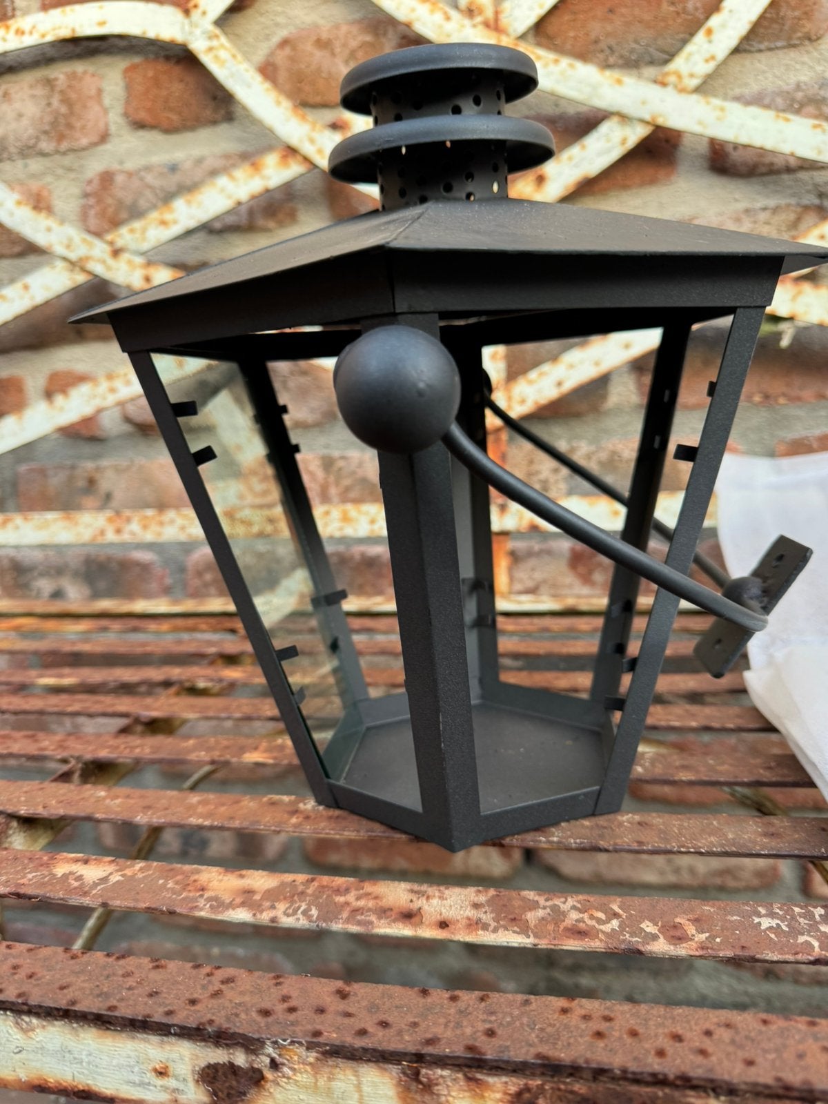 Ijzeren wand lantaarn, Tuin en Terras, Wandlamp, Ophalen of Verzenden, 50 tot 250 watt, IJzer
