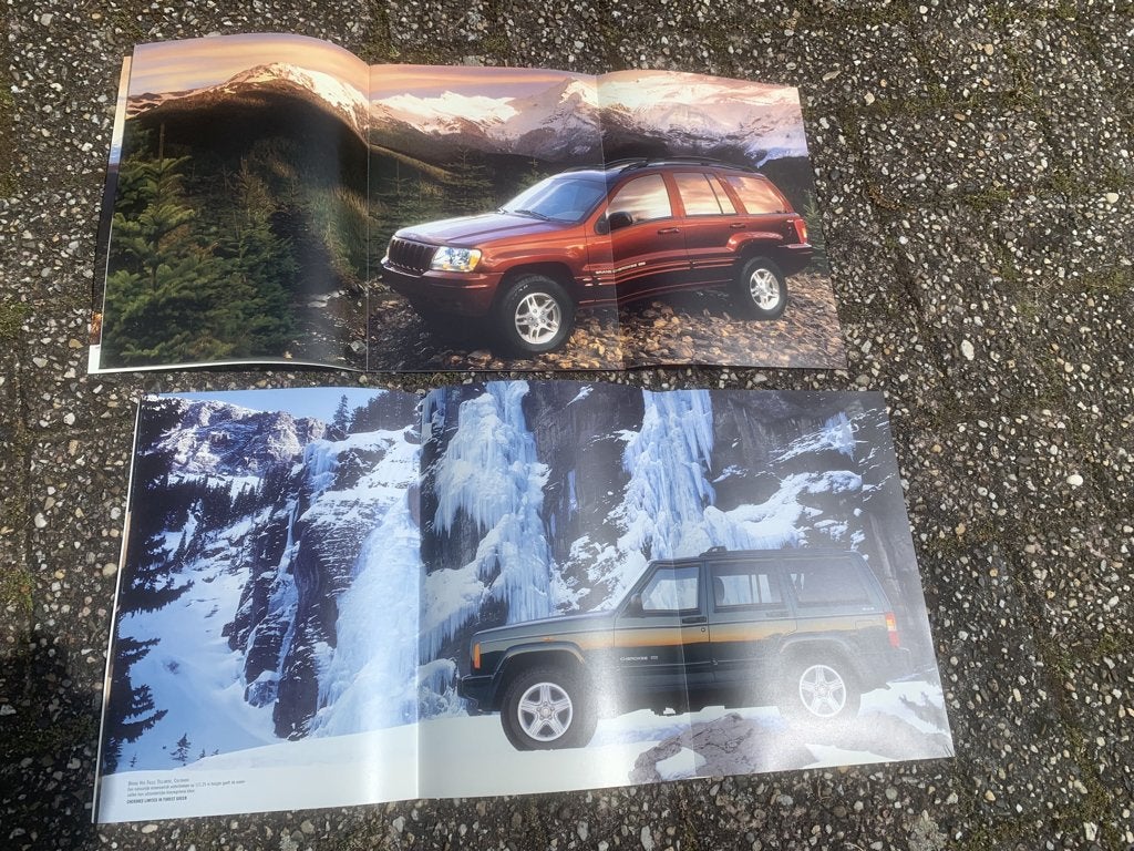 Jeep Cherokee / Grand Cherokee folders, Diverse auteurs, Ophalen of Verzenden, Zo goed als nieuw, Overige merken