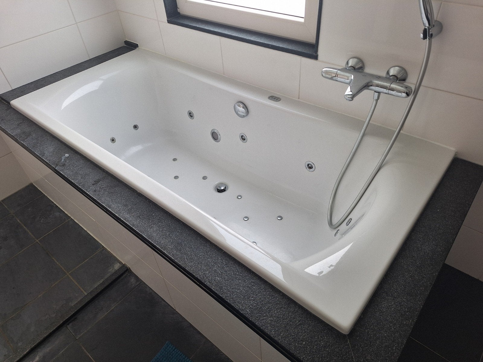 Xenz Robijn bubbelbad Koller Premium systeem 180x80 wit 2023, Ophalen, Zo goed als nieuw, Chroom, Bad