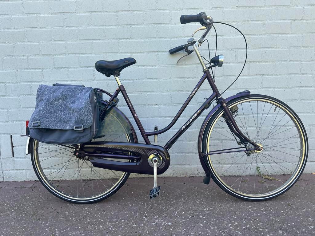 Gazelle damesfiets met lage instap en versnellingen, Fietsen en Brommers, Fietsen | Dames | Damesfietsen, Ophalen of Verzenden
