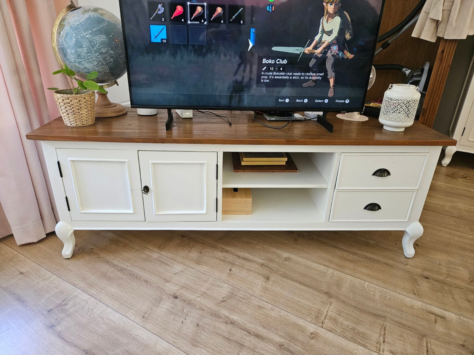 TV Kast / Hout, Ophalen, 150 tot 200 cm, Eikenhout, Zo goed als nieuw