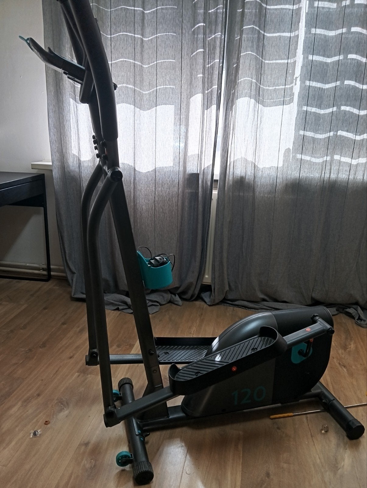 Domyos Crosstrainer 120 - Zo goed als nieuw, Ophalen, Benen, Zo goed als nieuw, Crosstrainer