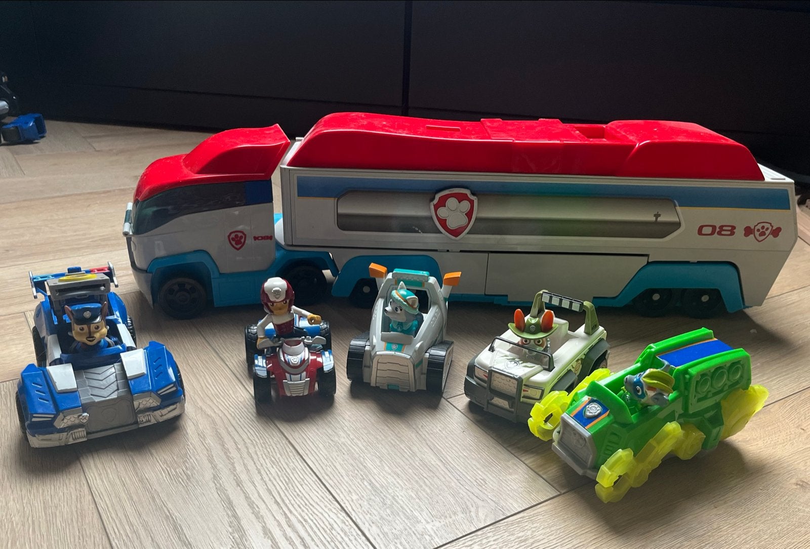 Paw Patrol Patroller en 4 voertuigen met figuren, Ophalen, Gebruikt