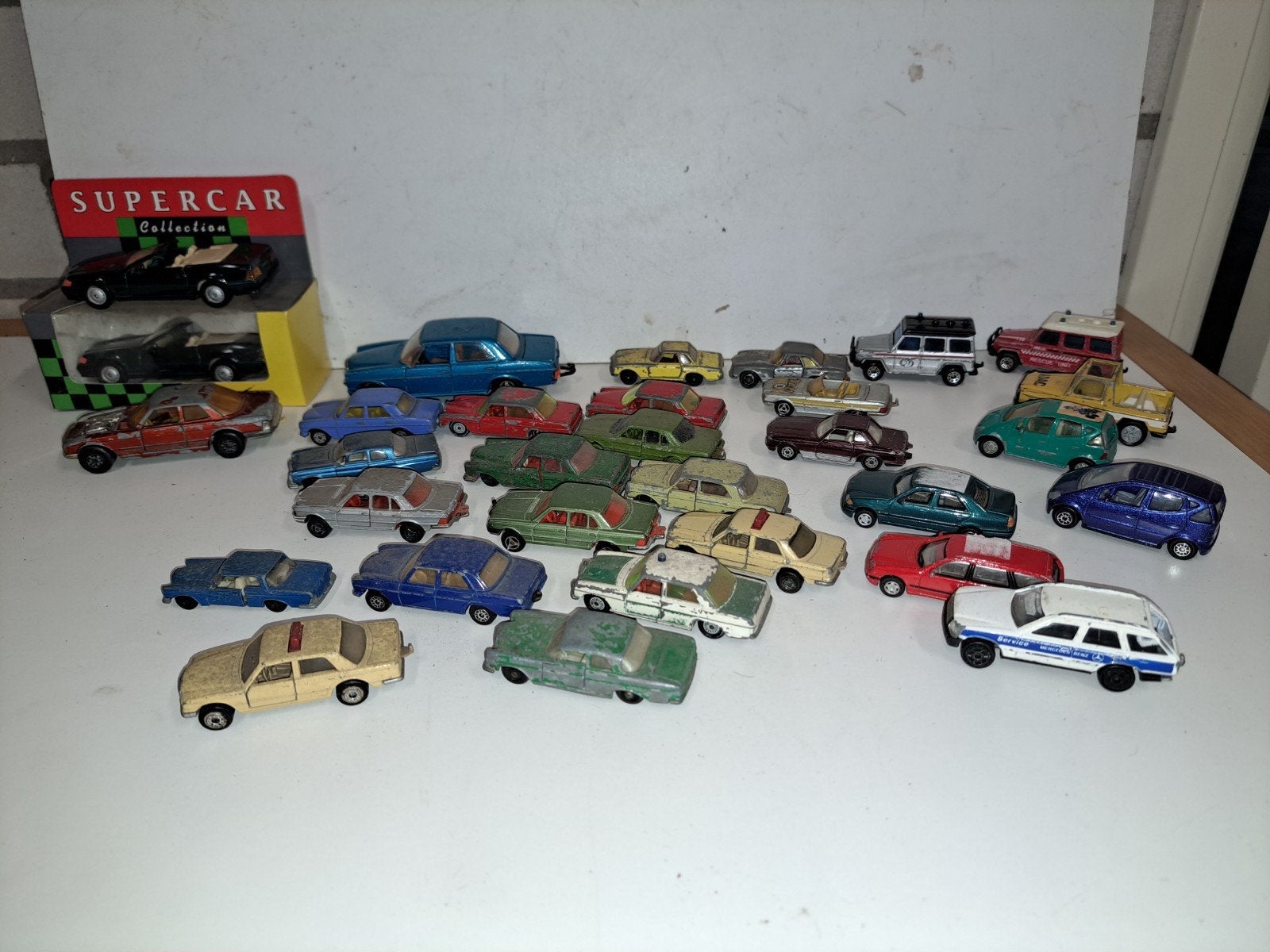 31 x Mercedes  Miniatuurauto's, Ophalen of Verzenden, Gebruikt, Auto, Corgi
