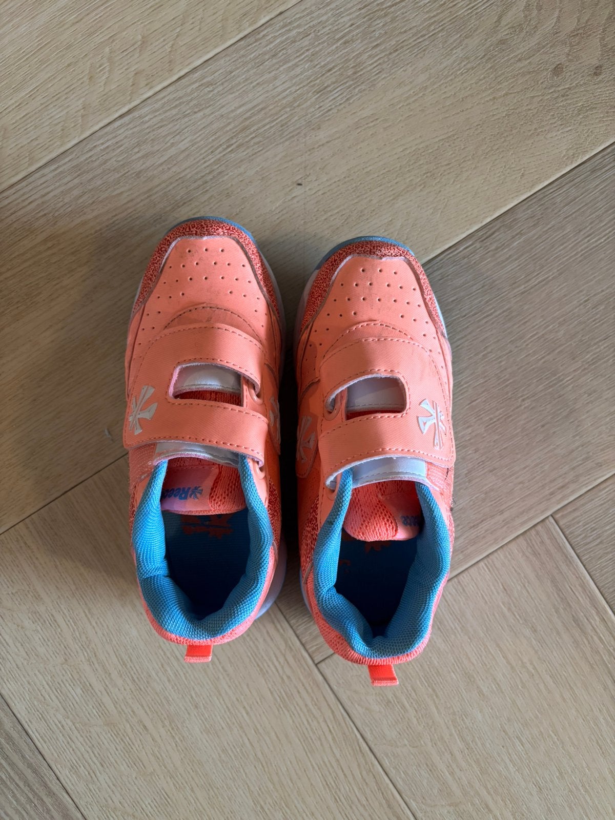 Reece Hockeyschoenen maat 29 (weinig gebruikt), Ophalen, Zo goed als nieuw, Schoenen