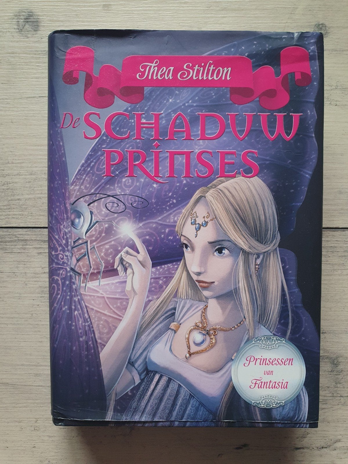 Thea Stilton - De schaduwprinses, Boeken, Thea Stilton, Fictie algemeen, Ophalen of Verzenden, Zo goed als nieuw
