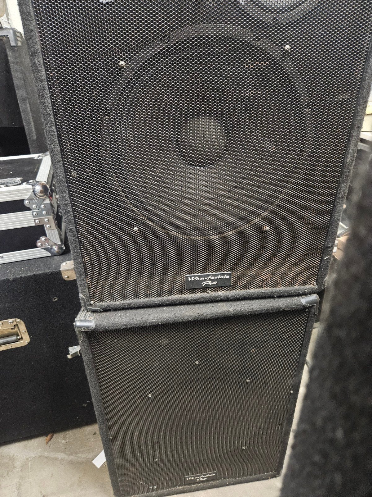 2 Wharfedale Pro luidsprekers, Ophalen, Vloerstaande luidspreker, Gebruikt, Wharfedale