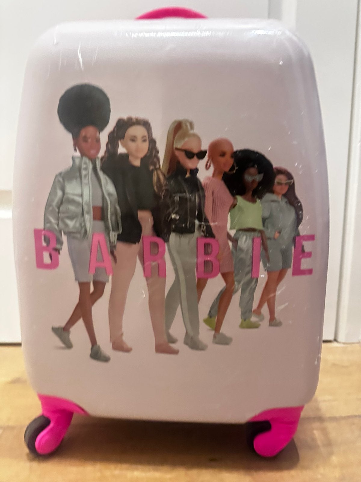 Kleine roze Barbie koffer / Small pink Barbie suitcase, Gebruikt, Hard kunststof, Minder dan 50 cm, Ophalen of Verzenden