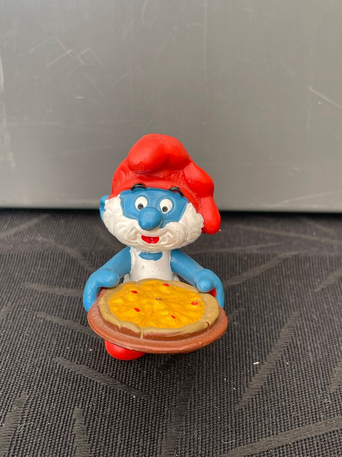 Grote Smurf met Pizza Figuur - Vintage Smurfenbeeldje, Ophalen of Verzenden, Gebruikt