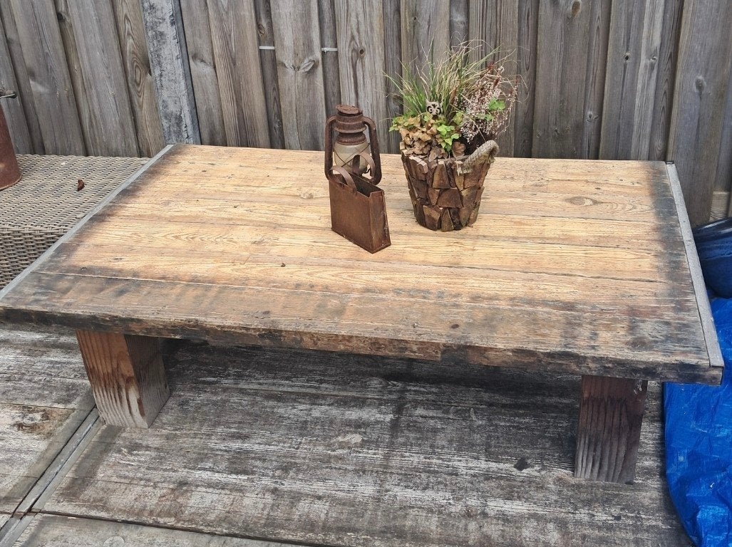 Robuuste houten salontafel - Uniek en sfeervol, Ophalen, Gebruikt, 100 tot 150 cm, Eikenhout