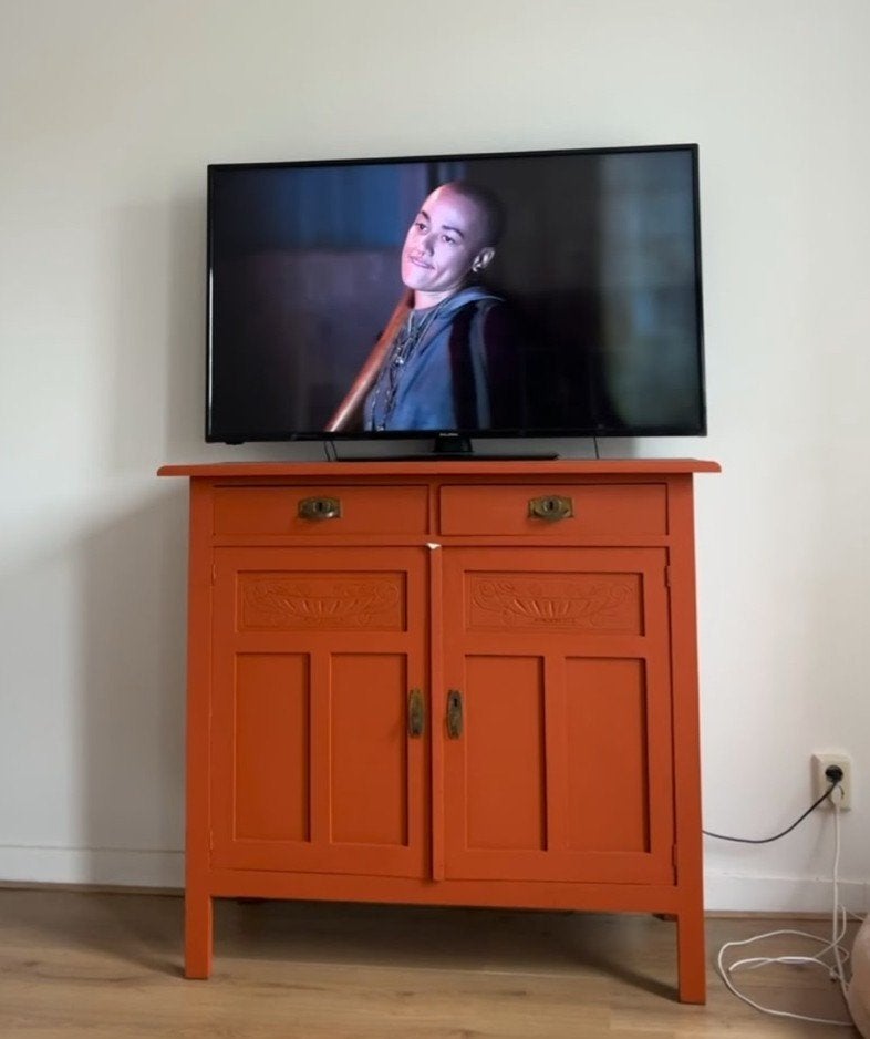 Antieke oranje kast, Huis en Inrichting, Ophalen of Verzenden, 25 tot 50 cm