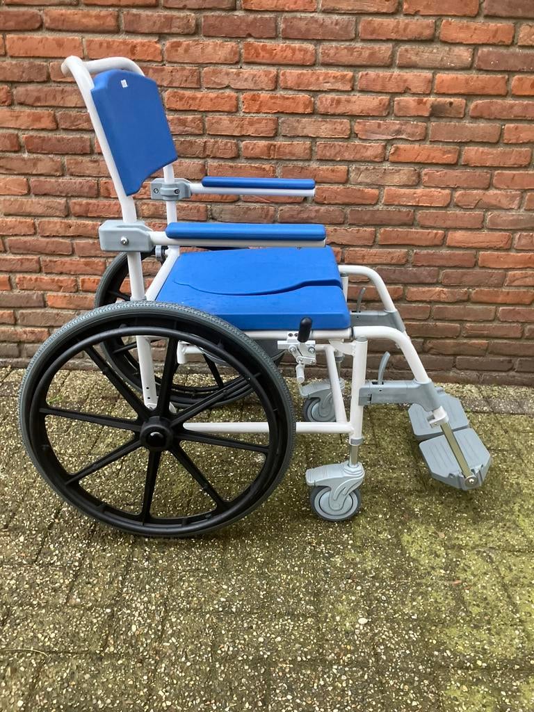 Po-douchestoel 46 cm nieuwstaat, Ophalen, Zo goed als nieuw, Duwrolstoel
