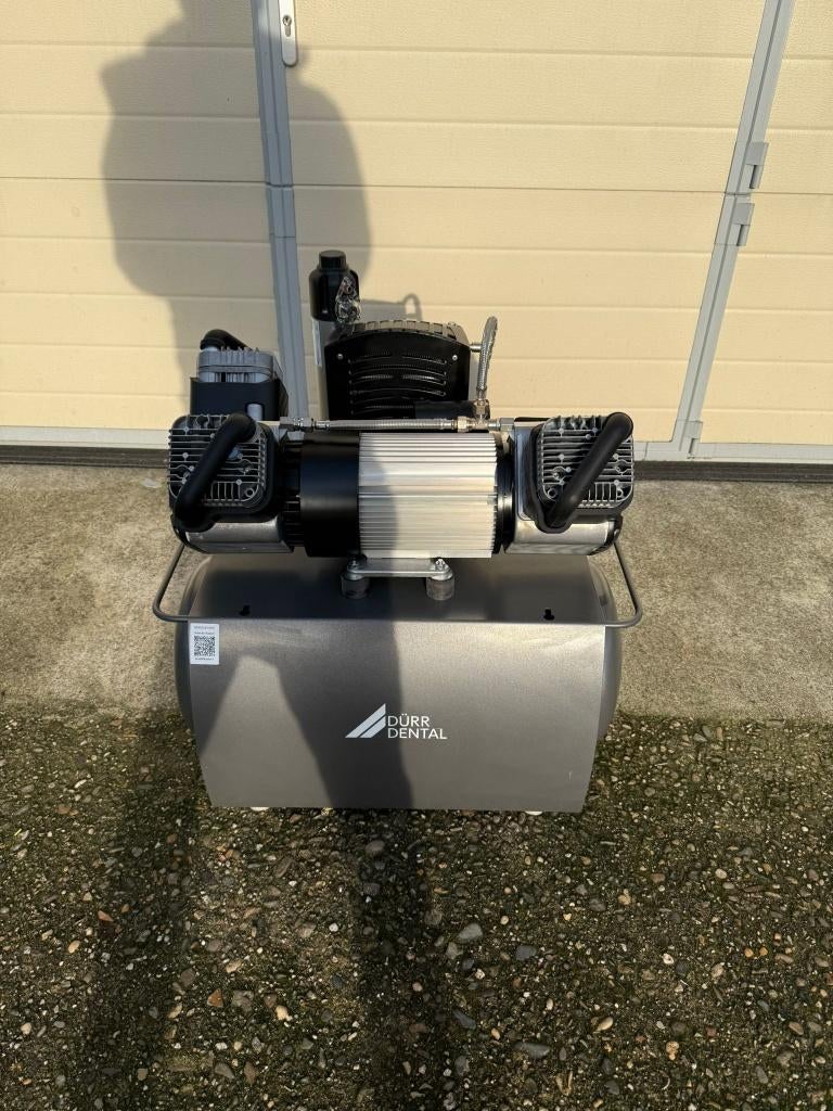Mr Dental l Durr Dental Compressor l 3 cill l Tandarts, Diversen, Ophalen of Verzenden, Zo goed als nieuw