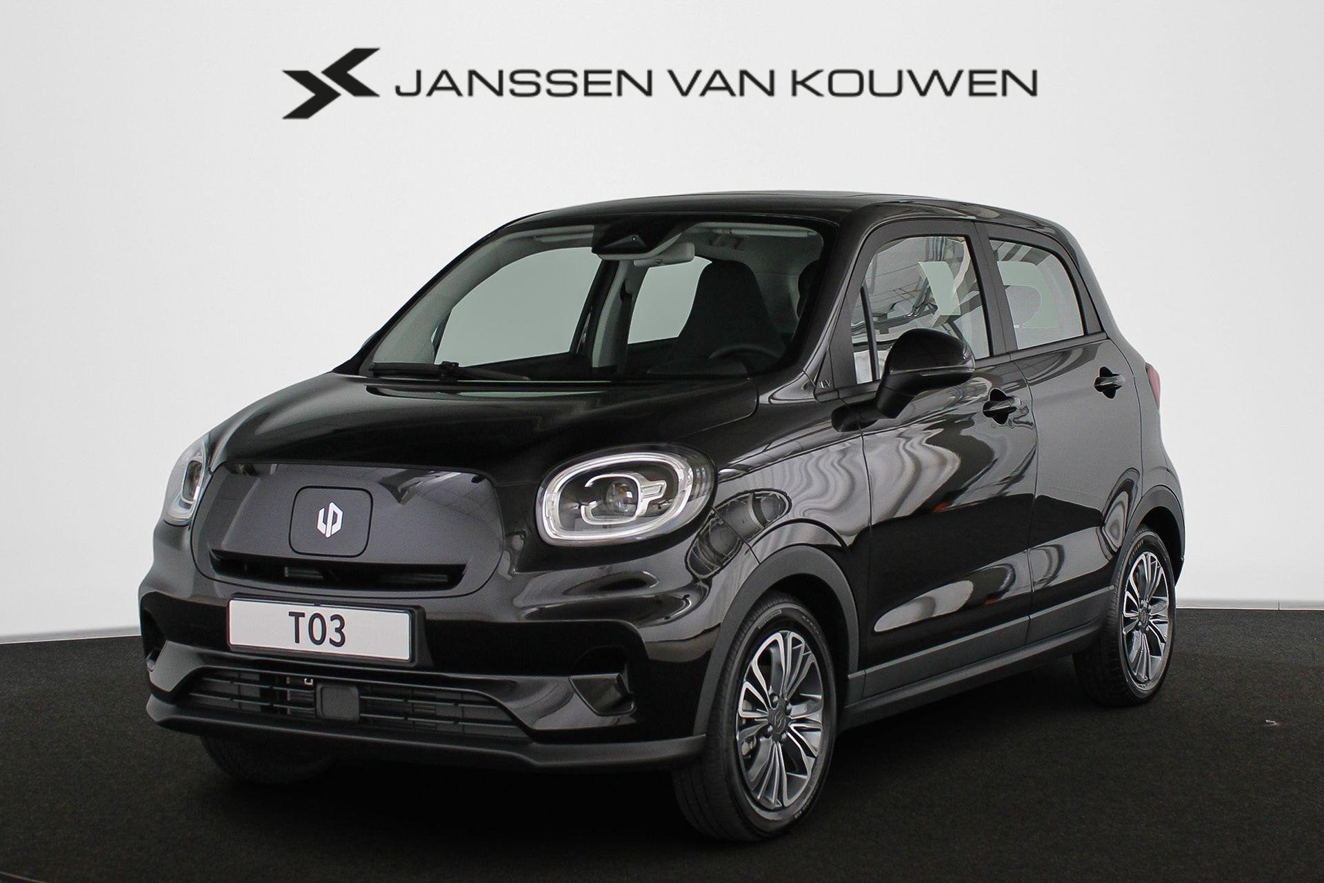 Leapmotor T03 Design 37.3 kWh / Navi / Airco / Camera / OVER