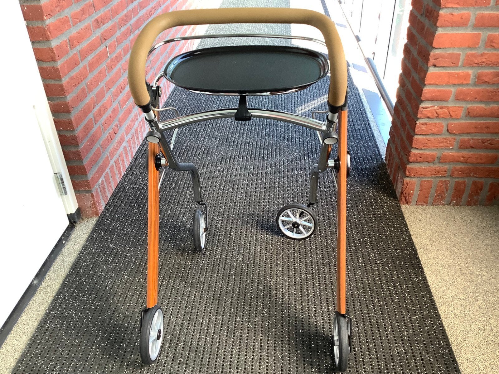Binnen,Indoor Design rollator TRUST CARE LET'S GO NIEUW ADL, Ophalen, Opvouwbaar, Nieuw