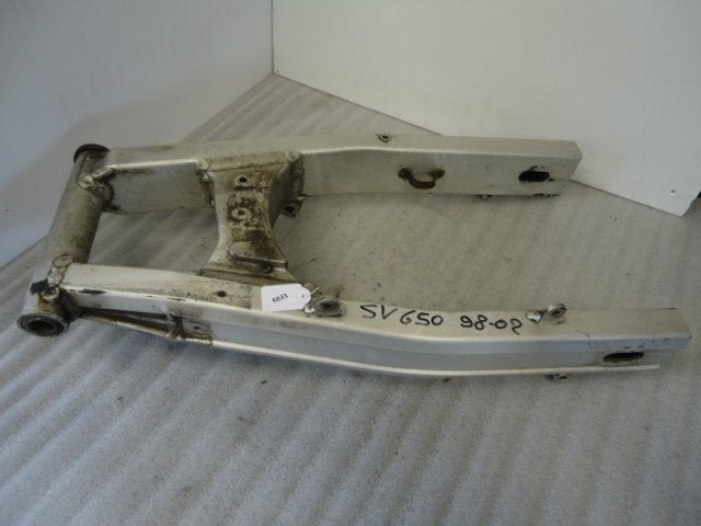 SV650 1998 - 2002 Suzuki Achterbrug D1-10150