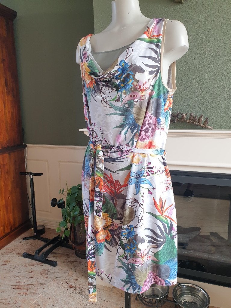 Oui prachtige grijze bloemen jurk mt 44 XL, Verzenden, Maat 46/48 (XL) of groter, Zo goed als nieuw, Knielengte