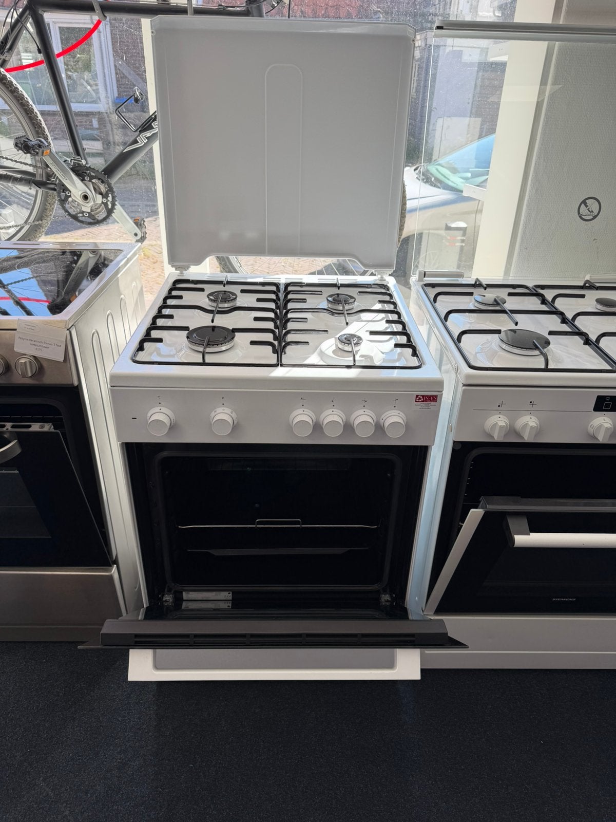 Beko gasfornuis met heteluchtoven incl garantie&bezorgen, Ophalen, Nl, Nulachtenvijftig.nl, 4 kookzones