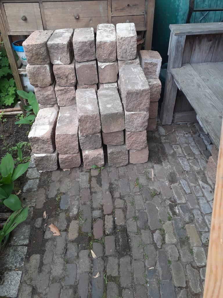 Stapelblokken gratis af te halen, Tuin en Terras, Tegels en Klinkers, Ophalen, Beton, Minder dan 5 m², Overige typen