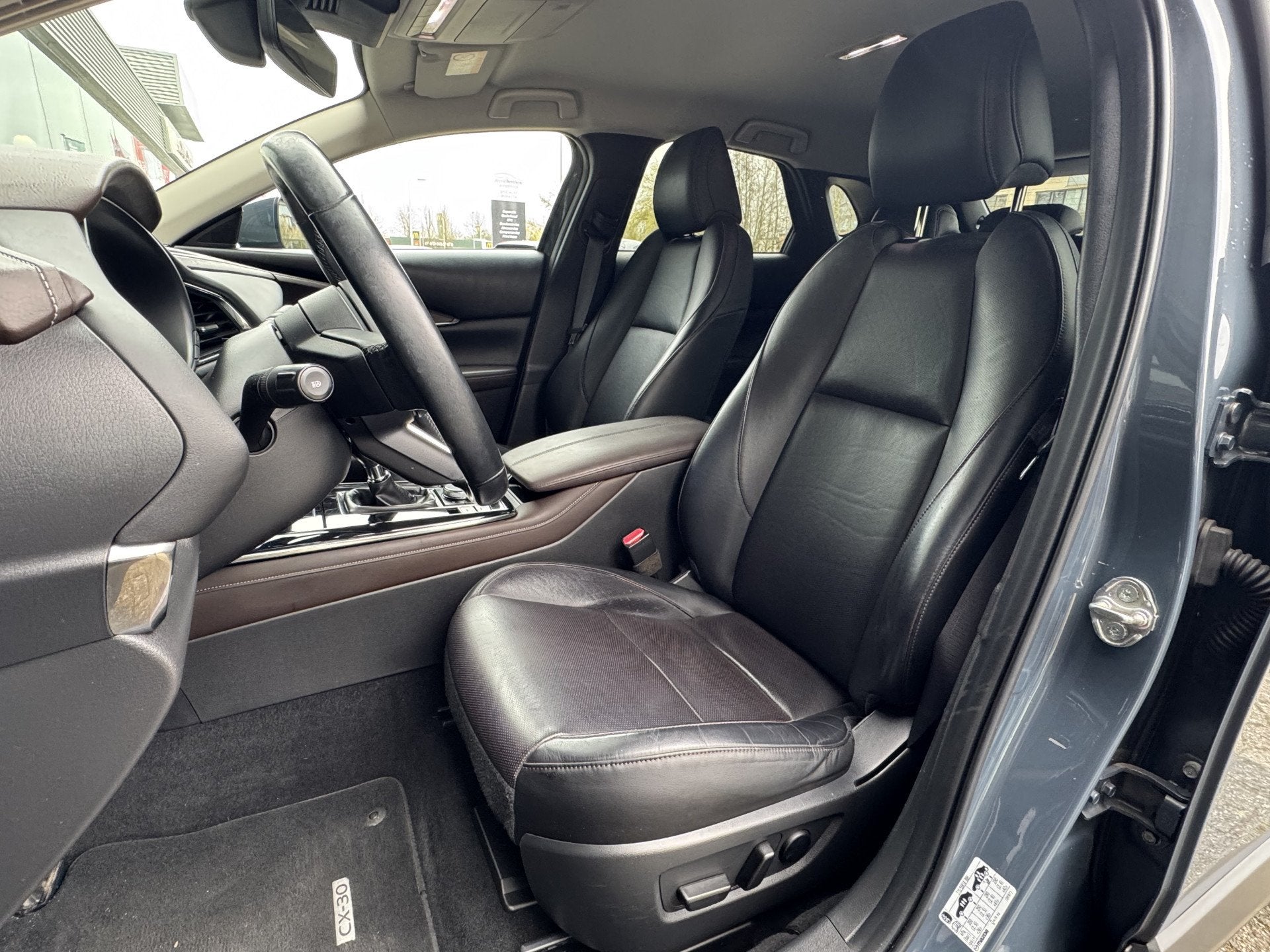 Mazda CX-30 2.0 e-SkyActiv-X M Hybrid Luxury Leer / Trekhaak, Voorwielaandrijving, 1998 cc, Automatische klimaatregeling, Gebruikt