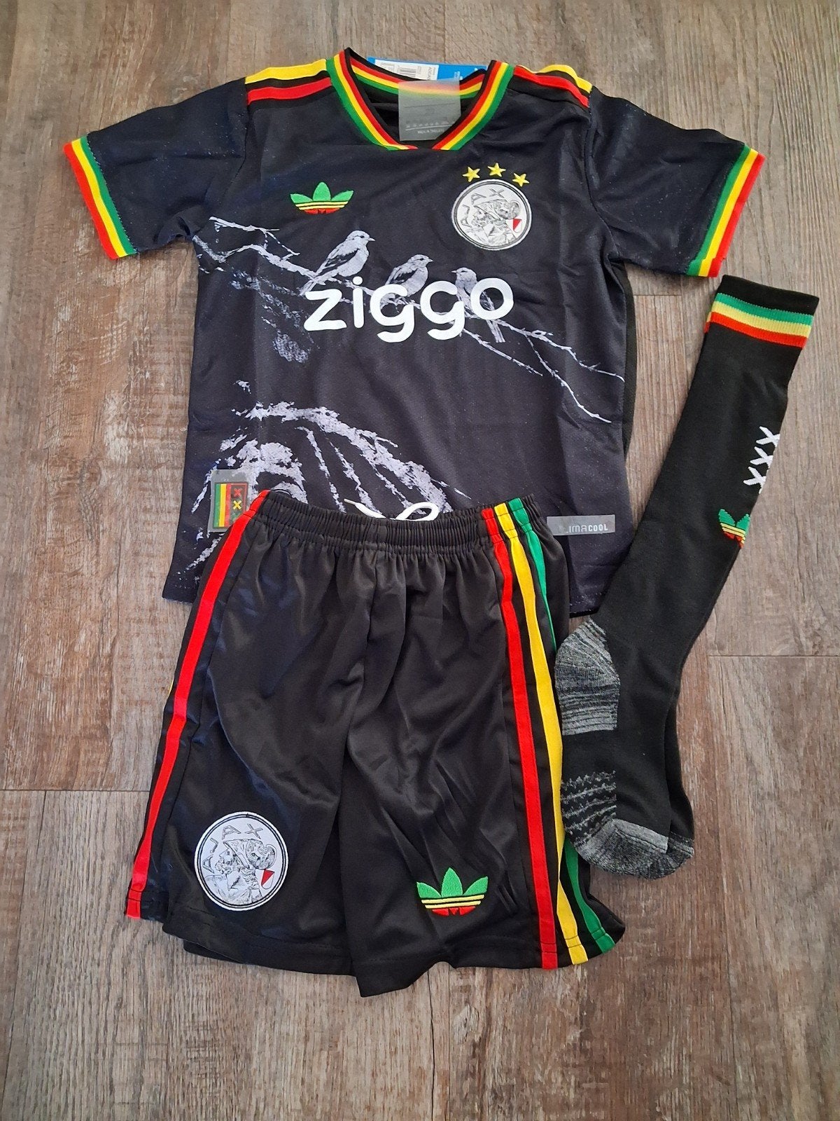 Ajax Bob Marley voetbaltenue  mt. 110/116, Blauw, Nieuw, Overige maten, Ophalen of Verzenden