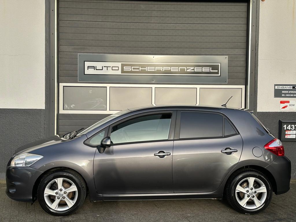 Toyota Auris 16V Comfort | NAVI | AIRCO | ZUINIG | RUIM |, Auto's, Toyota, Voorwielaandrijving, Gebruikt, 4 cilinders, Bedrijf