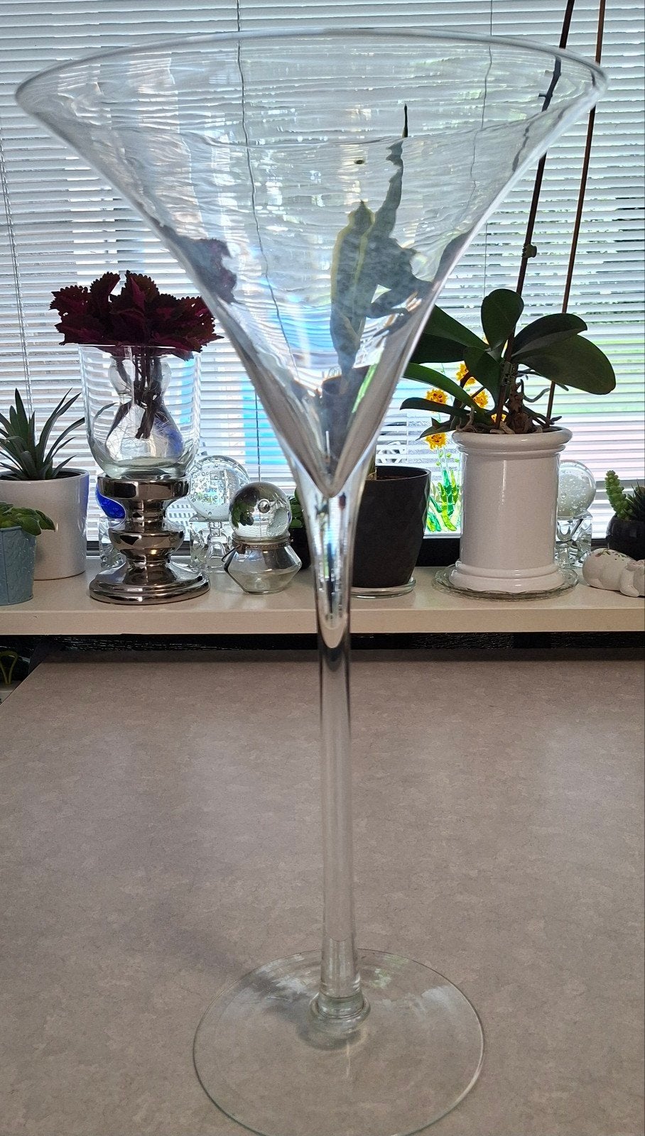 glazen vaas op voet 50 cm. hoog! vorm champagneglas, Ophalen, Op voet, 50 cm, Glas