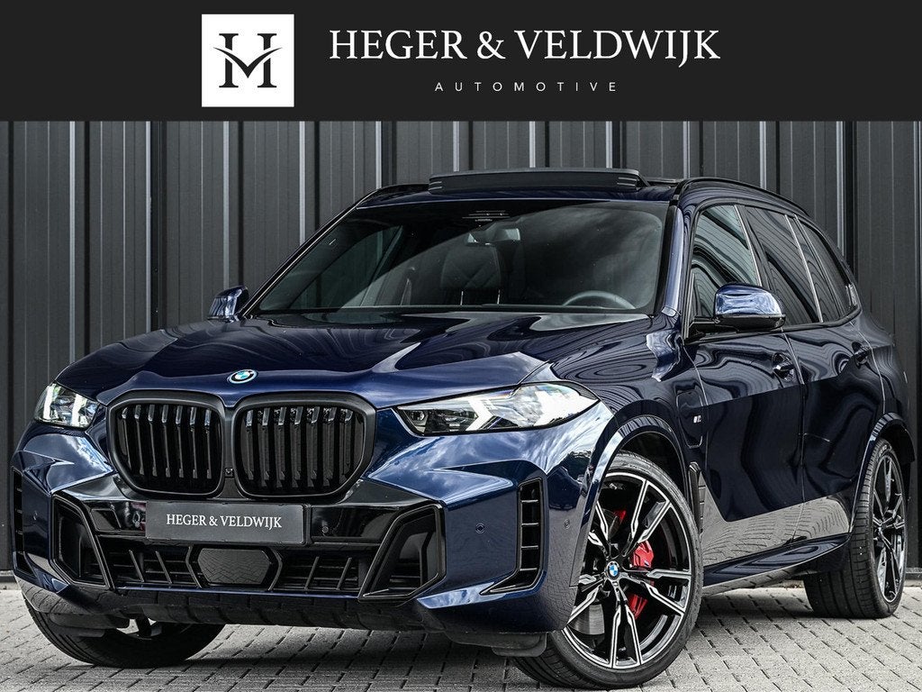 BMW X5 xDrive50e | M-Sport Pro | Panoramadak | Active Cruise, Auto's, BMW, Gebruikt, 2395 kg, Blauw, 489 pk