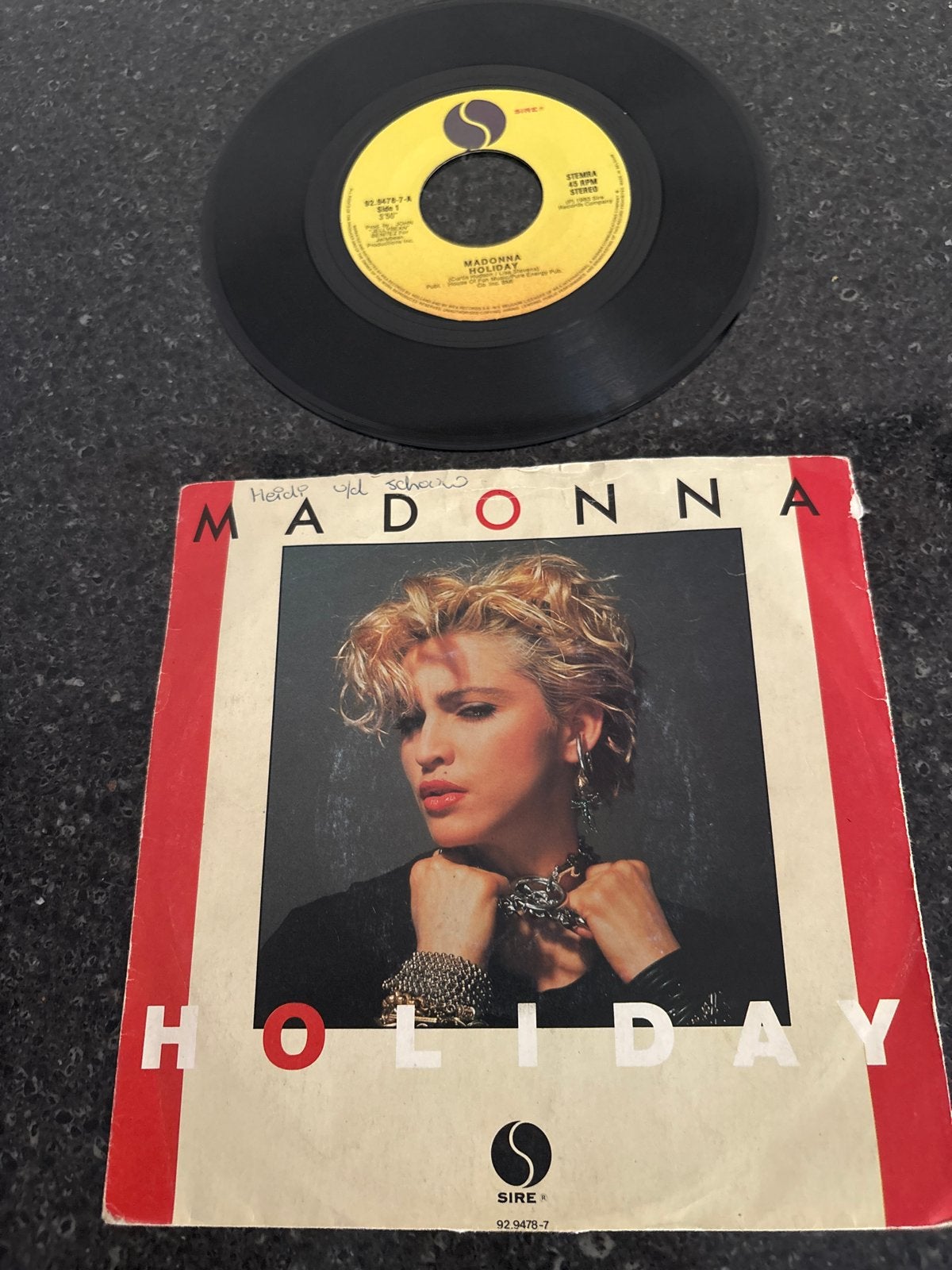Madonna - Holiday 7 inch vinyl single, Gebruikt, Originele persing, 7 inch, Ophalen of Verzenden