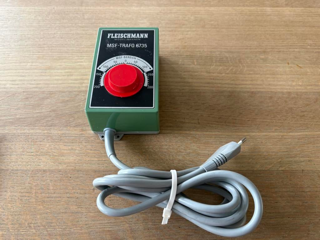 Vintage Fleischmann 6735 MFS trafo, Hobby en Vrije tijd, Modeltreinen | N-Spoor, Zo goed als nieuw, Transformator of Voeding, Gelijkstroom