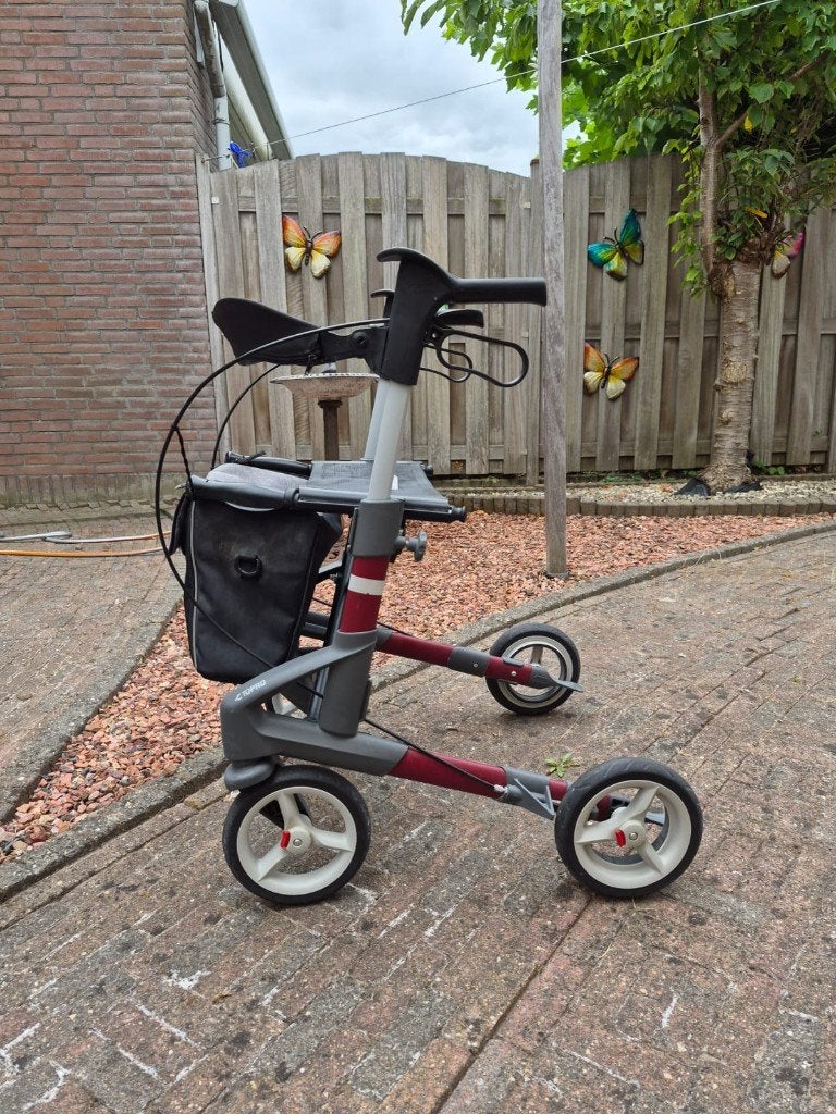 Rollator topro troja 5g NIEUW 299 nu voor 150,00, Diversen, Rollators, Ophalen, Lichtgewicht, Zo goed als nieuw