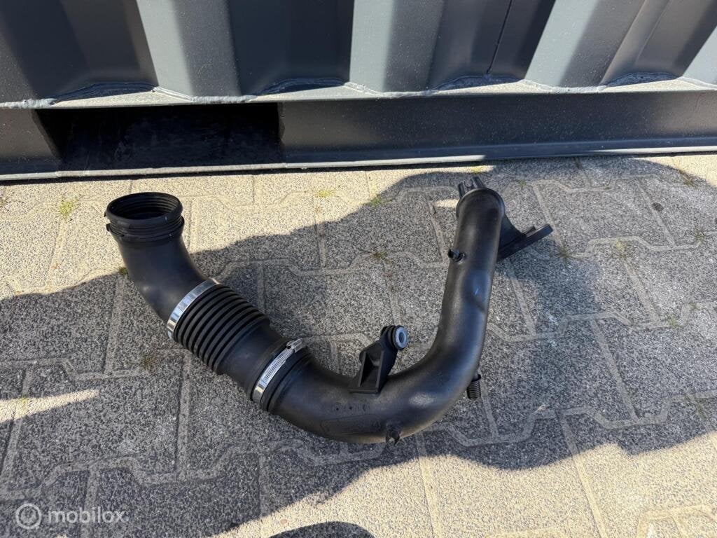 Aanzuigslang lucht renault master 3  165763705r Origineel