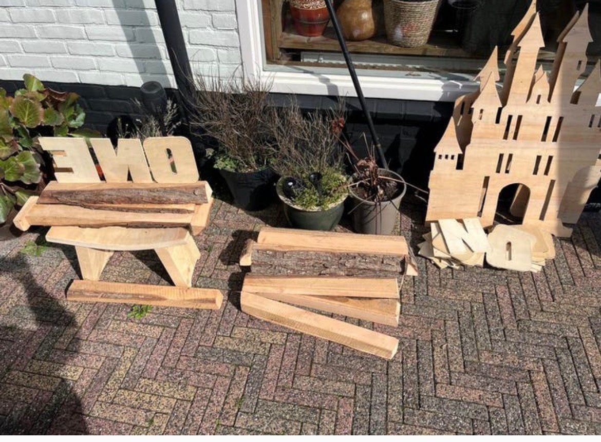 Spullen voor Cake smash, Ophalen of Verzenden, Zo goed als nieuw, Hout, 2 zitplaatsen